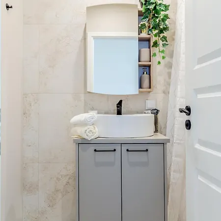 Health And Leisure Oasis Apartment
